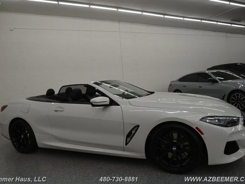 Used 2022 BMW 840i Convertible w/ Driving Assistance Package RWD image 8