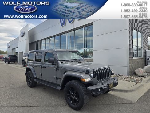 Used 2023 Jeep Wrangler Unlimited Sahara AWD/4WD image 1