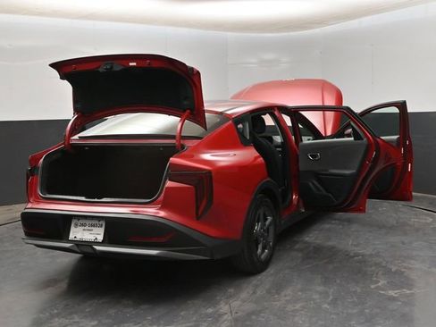 Used 2025 Kia K4 FWD image 27