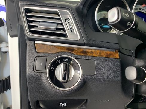Used 2016 Mercedes-Benz E 550 Coupe image 17