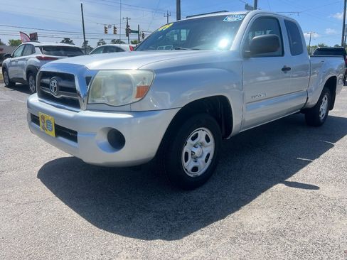Used 2009 Toyota Tacoma w/ SR5 Package RWD image 7