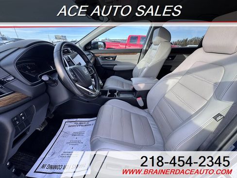 Used 2017 Honda CR-V Touring image 9