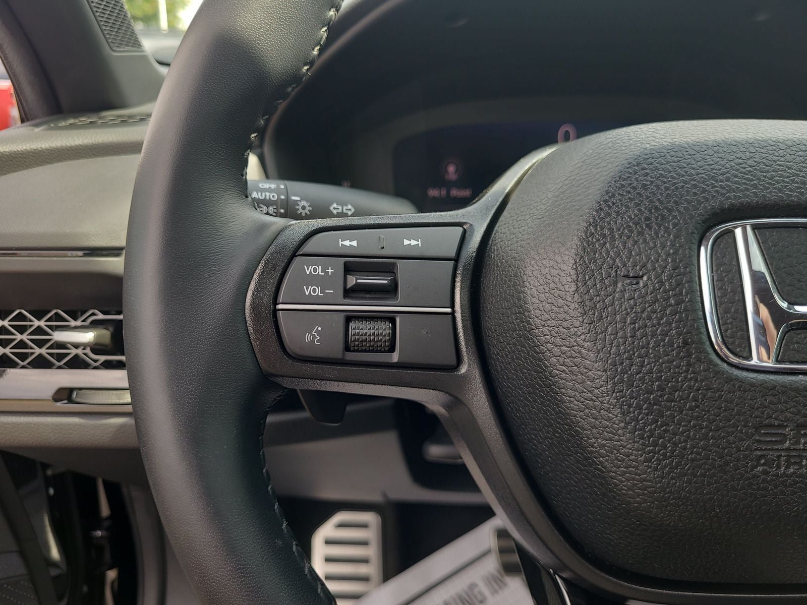 Certified 2026 Honda Accord Sport image 26
