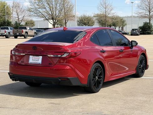 Certified 2025 Toyota Camry SE image 4