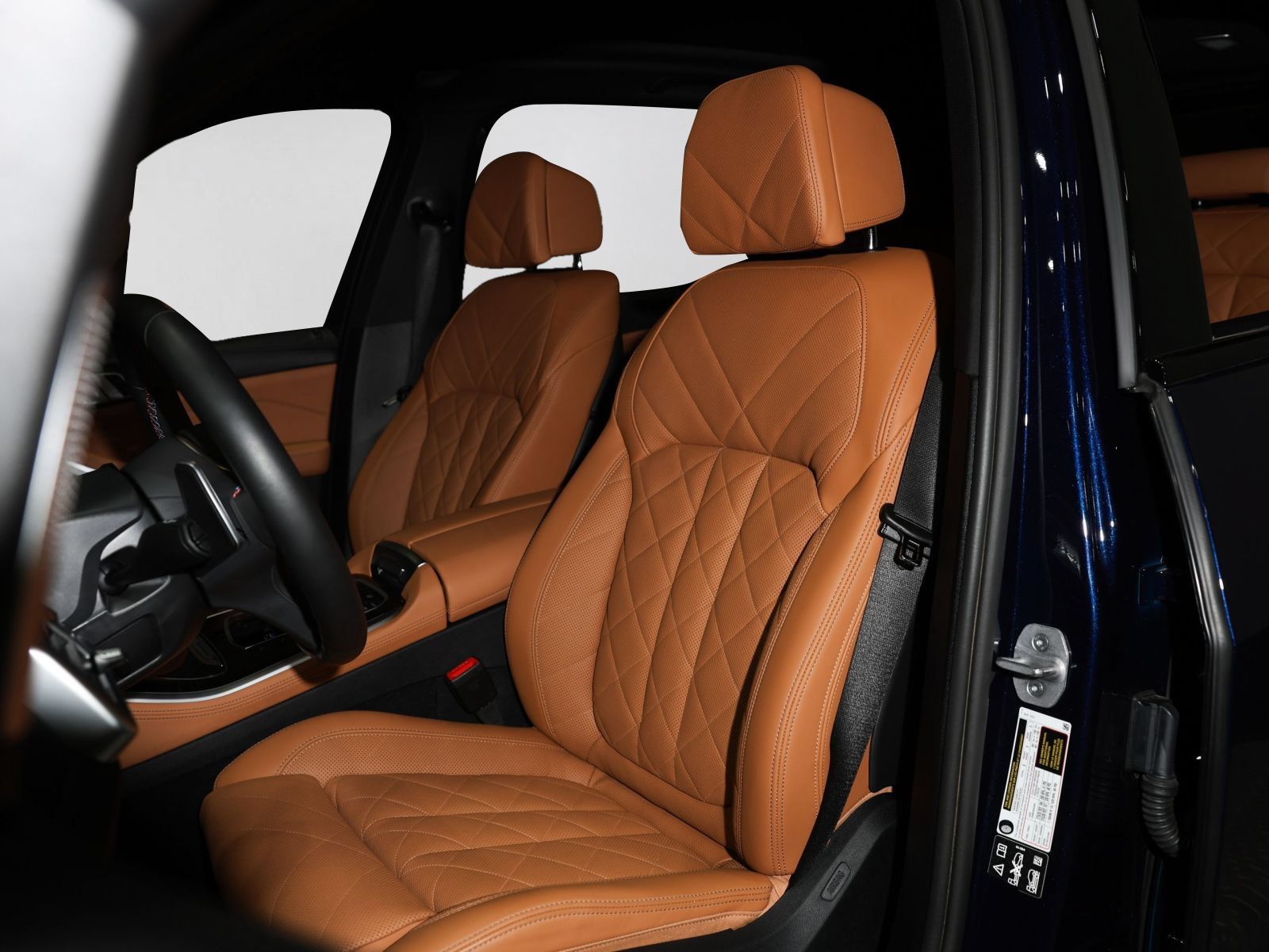 Used 2026 BMW X5 M60i w/ Executive Package AWD/4WD image 38