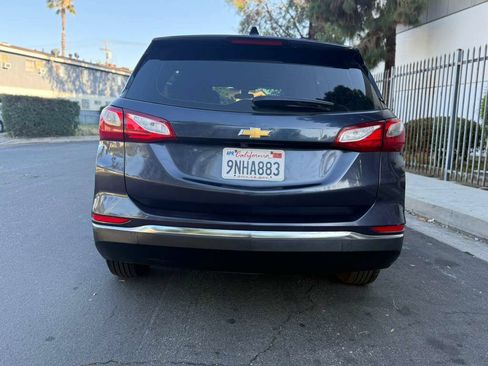 Used 2018 Chevrolet Equinox LS FWD image 6