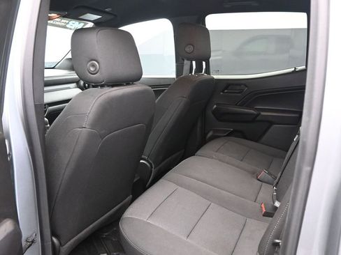 Used 2024 Chevrolet Colorado W/T image 17