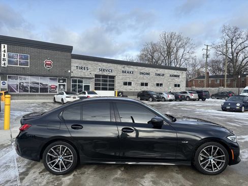Used 2022 BMW 330e w/ Driving Assistance Package image 4