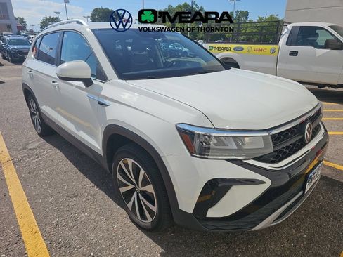 Used 2023 Volkswagen Taos SE AWD/4WD image 2