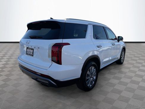 Used 2024 Hyundai Palisade SEL FWD image 7
