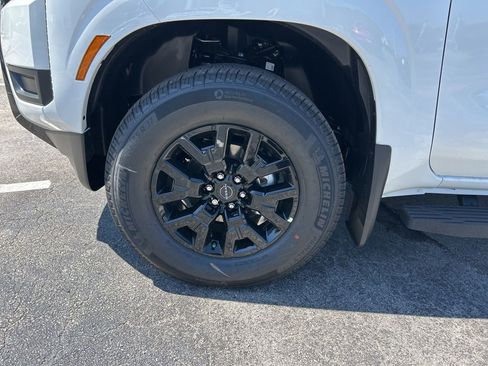 New 2026 Nissan Frontier SV AWD/4WD image 49