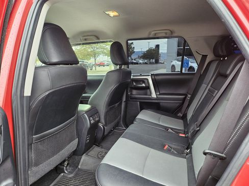 Used 2019 Toyota 4Runner SR5 Premium AWD/4WD image 16