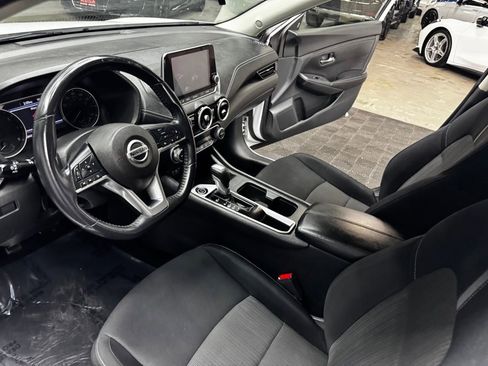 Used 2020 Nissan Sentra SV FWD image 32