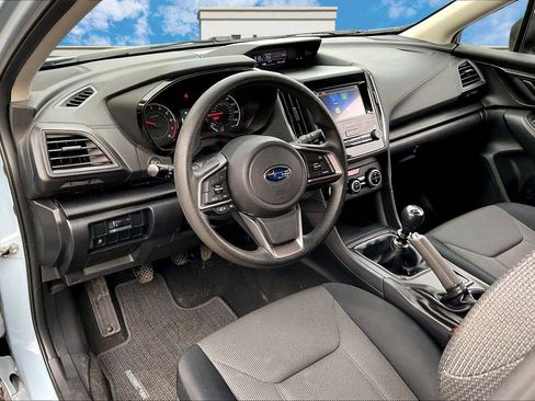 Used 2021 Subaru Crosstrek 2.0i image 13