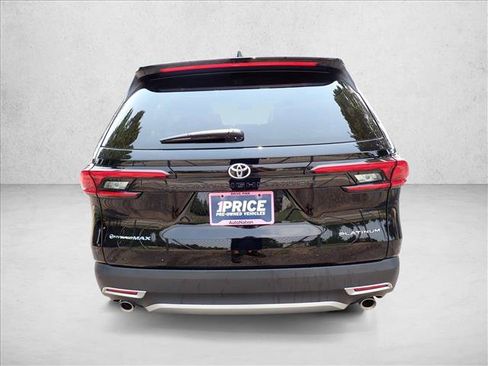 Certified 2025 Toyota Grand Highlander AWD Hybrid image 3