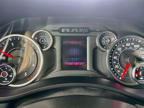 Used 2025 RAM 2500 Tradesman AWD/4WD image 14
