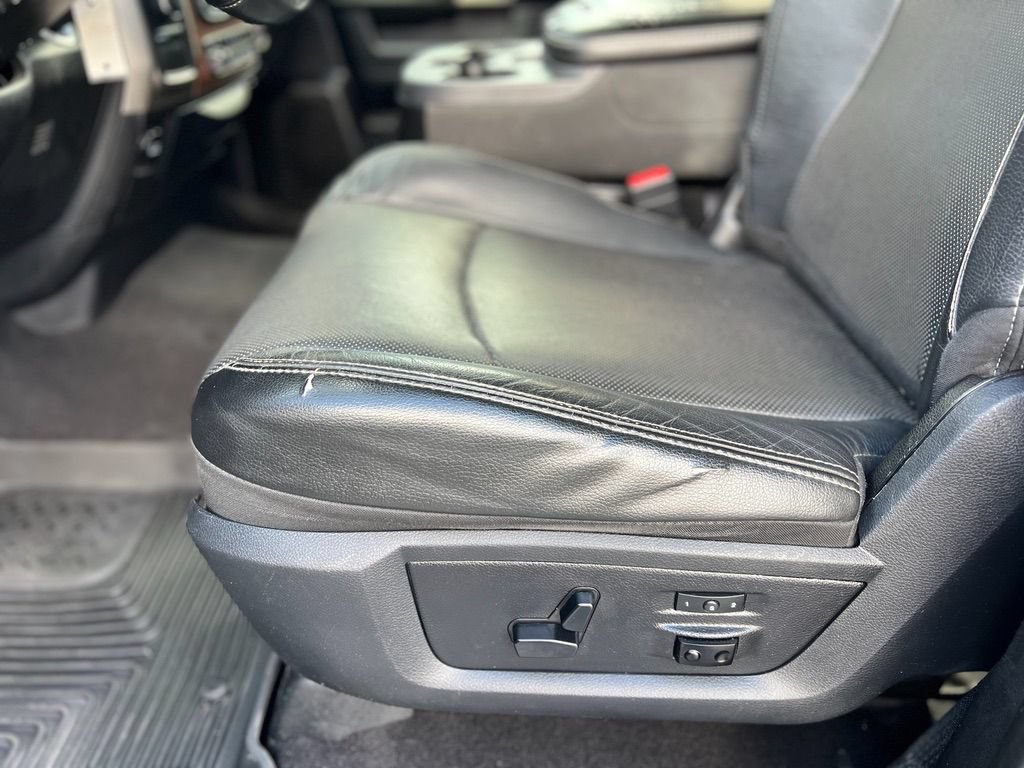 Used 2013 RAM 3500 Laramie w/ Cold Weather Group AWD/4WD image 22