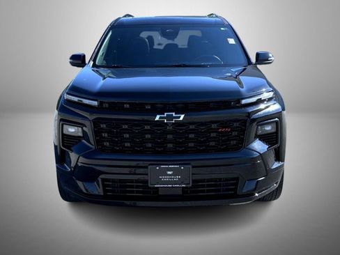 Used 2025 Chevrolet Traverse RS w/ LPO, Floor Liner Package image 2