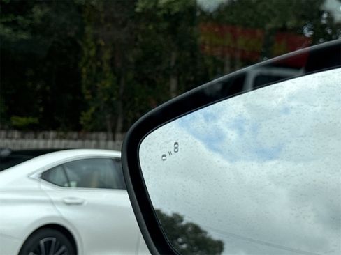 Used 2023 Ford Escape Active image 15