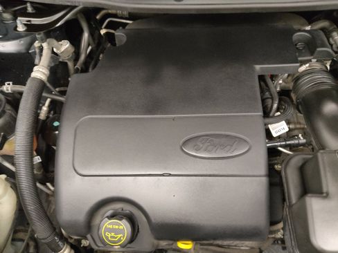 Used 2017 Ford Explorer XLT FWD image 30