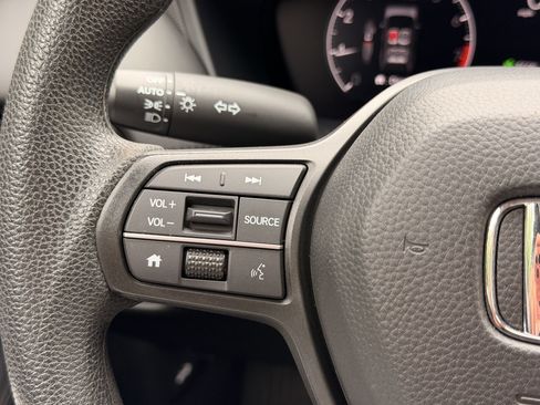 Used 2024 Honda HR-V LX image 22