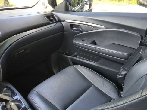 Used 2021 Honda Pilot EX-L image 17