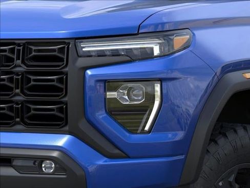 New 2025 GMC Canyon Elevation w/ Convenience Package image 10