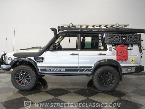 Used 2003 Land Rover Discovery SE image 2