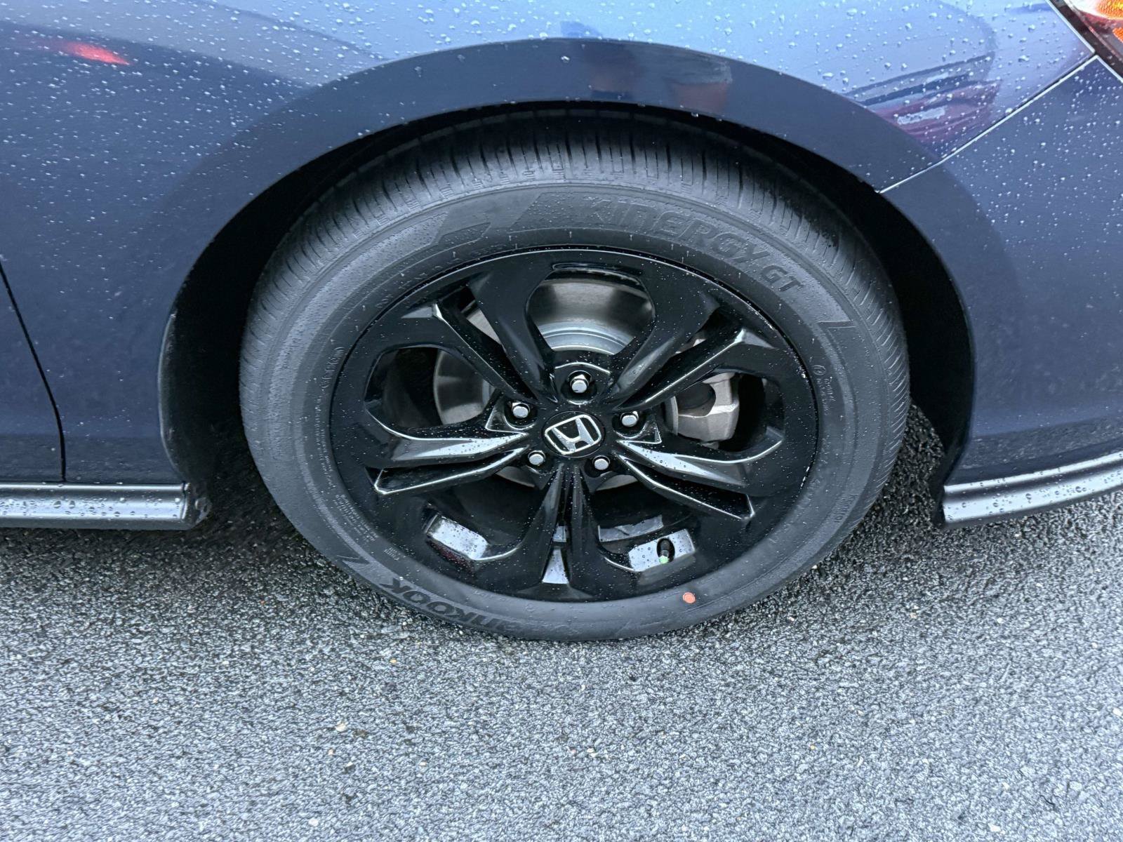 Certified 2025 Honda Accord SE image 7