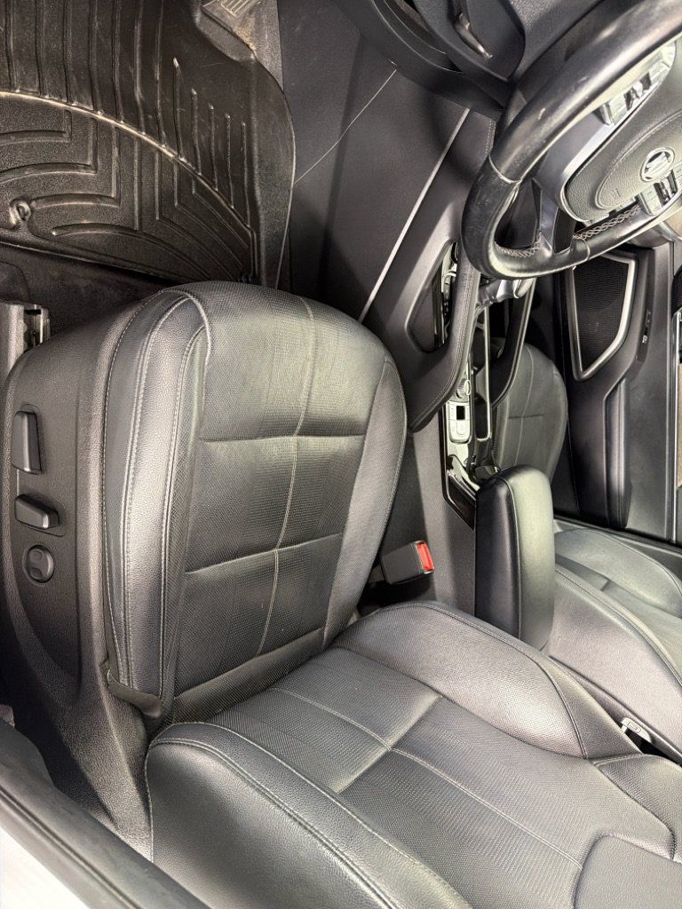 Used 2021 Kia Telluride EX w/ EX Premium Package AWD/4WD image 11