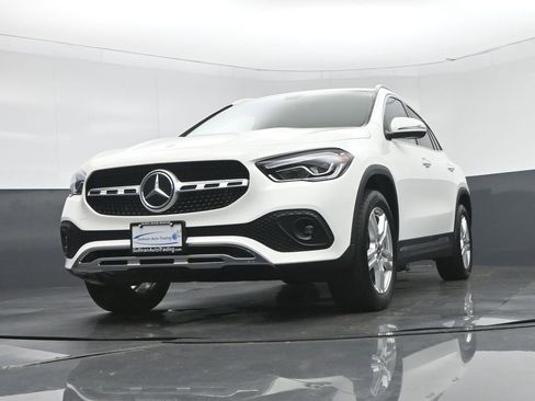 Used 2021 Mercedes-Benz GLA 250 4MATIC image 54