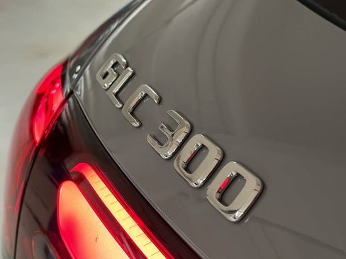 New 2026 Mercedes-Benz GLC 300 4MATIC image 10