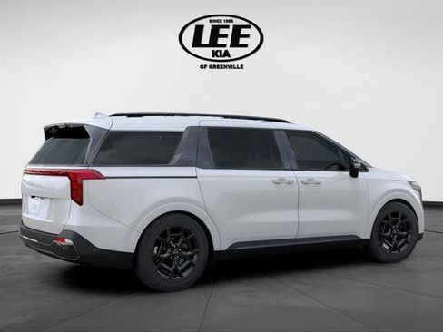 New 2026 Kia Carnival SX w/ SX Dark Edition Package image 8