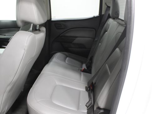 Used 2018 GMC Canyon 2WD Crew Cab w/ Convenience Package image 18