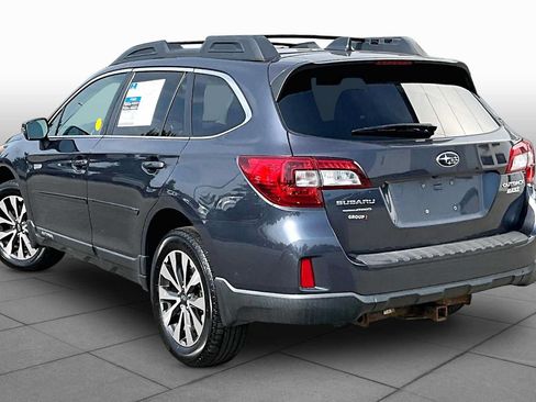 Used 2017 Subaru Outback 2.5i Limited AWD/4WD image 4