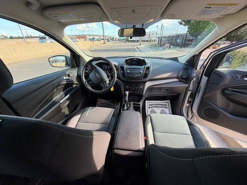 Used 2017 Ford Escape SE AWD/4WD image 14