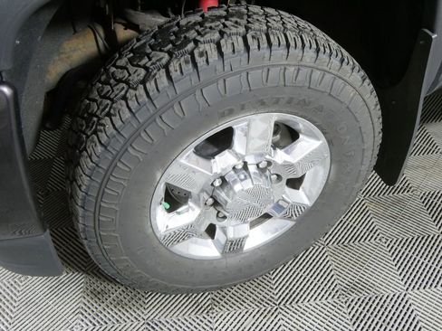 Used 2015 GMC Sierra 3500 Denali w/ Duramax Plus Package image 8