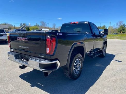 Used 2022 GMC Sierra 2500 SLE w/ SLE Convenience Package AWD/4WD image 5