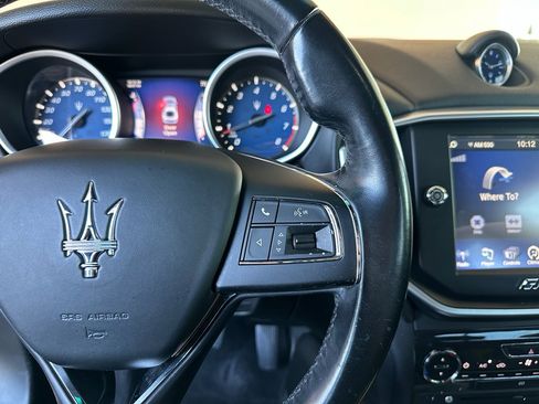 Used 2014 Maserati Ghibli image 15