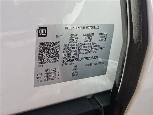 Used 2023 Chevrolet Tahoe Premier AWD/4WD image 28