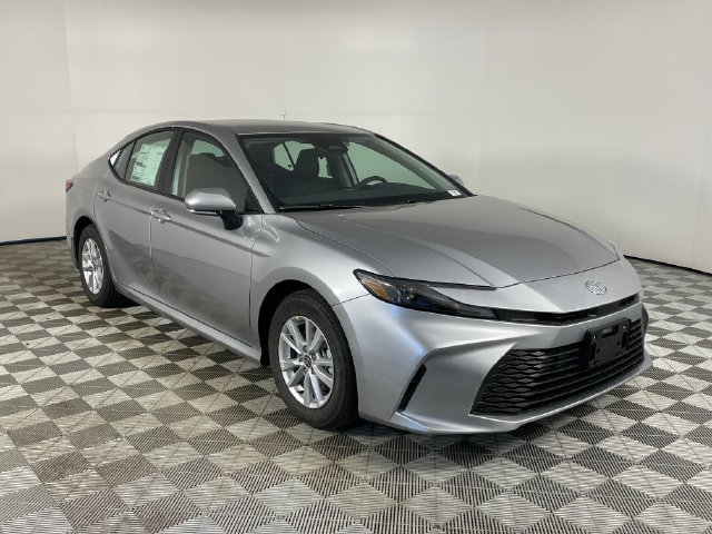 New 2026 Toyota Camry LE FWD image 10