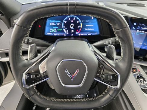 Used 2024 Chevrolet Corvette Stingray image 17
