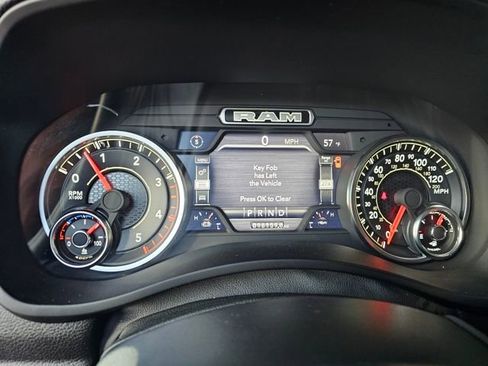 Used 2024 RAM 2500 Laramie w/ Night Edition image 34