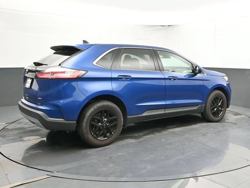 Used 2024 Ford Edge SEL AWD/4WD image 3