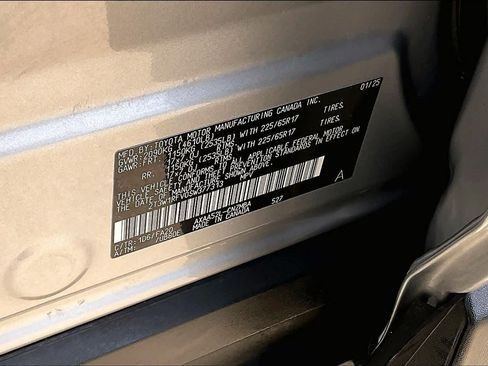 Used 2025 Toyota RAV4 XLE FWD image 34