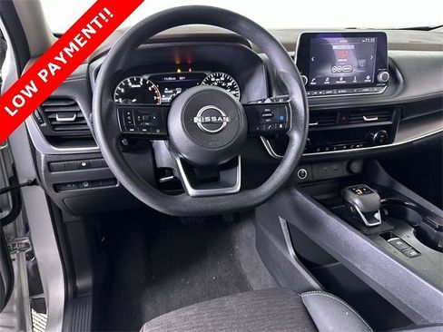 Used 2023 Nissan Rogue SV image 21