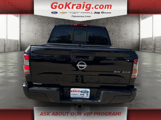 Used 2022 Nissan Frontier SV AWD/4WD image 6