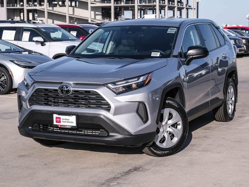 Used 2024 Toyota RAV4 LE AWD/4WD image 1