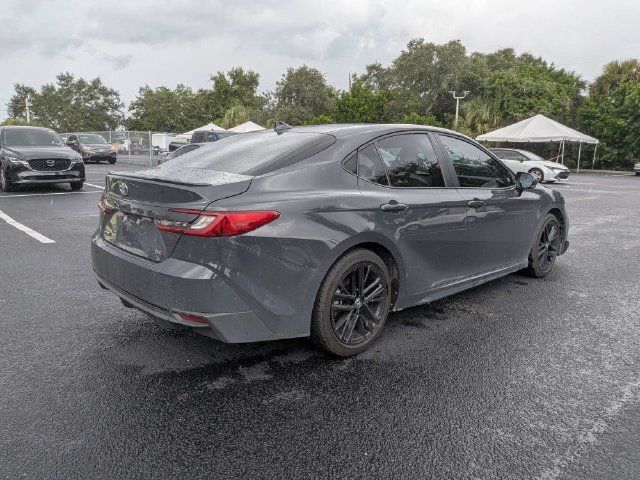 Used 2026 Toyota Camry SE w/ Convenience Package FWD image 3