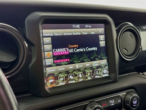 Used 2022 Jeep Wrangler Unlimited Sport image 15